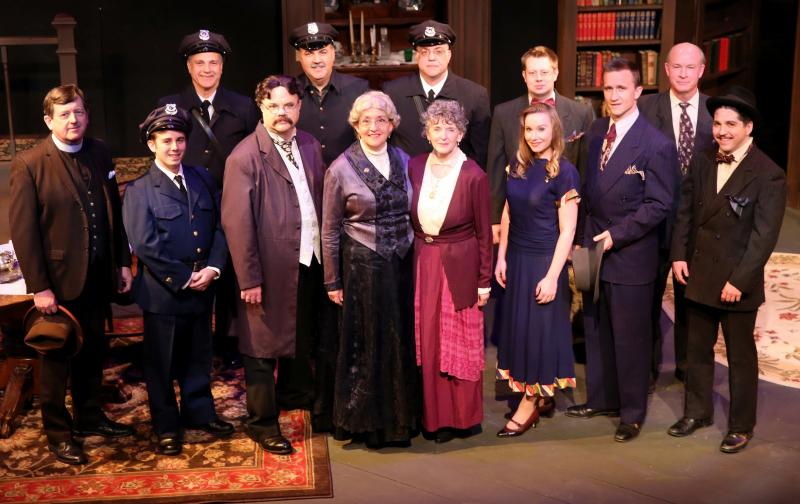 Arsenic and Old Lace (Play) Plot & Characters