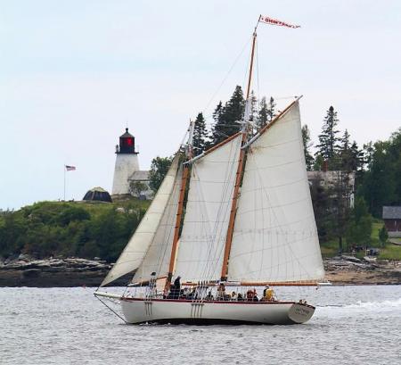 Boothbay Harbor Schooners - Schooner Eastwind & Applejack